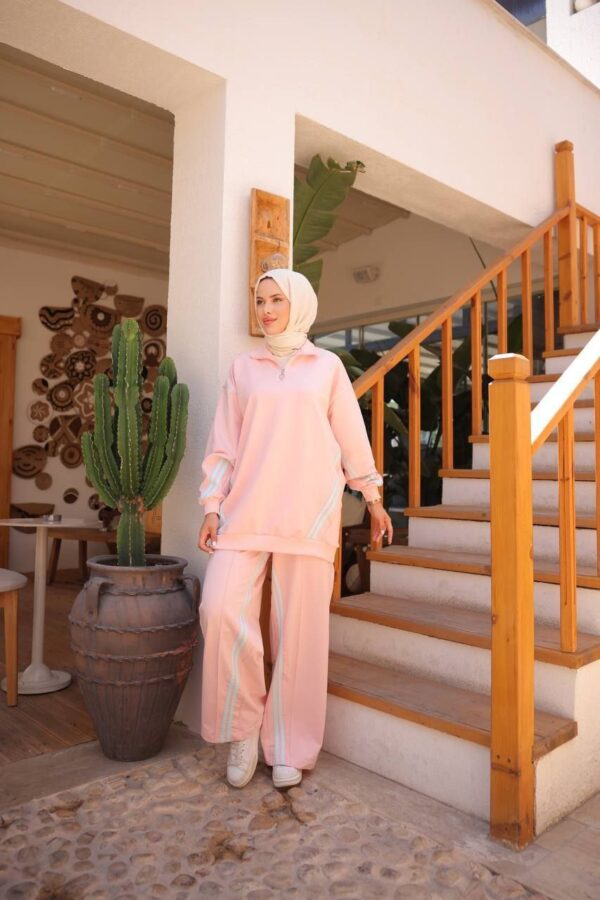 Modest Two-Piece Tunic Set with Zip Neck