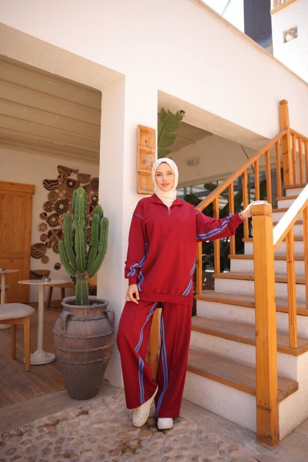 Modest Two-Piece Tunic Set with Zip Neck